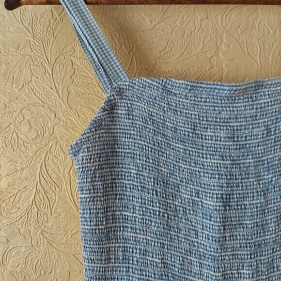 Japna Women's Top Blue Gingham Smocked Tank Sz Medium - Picture 8 of 8